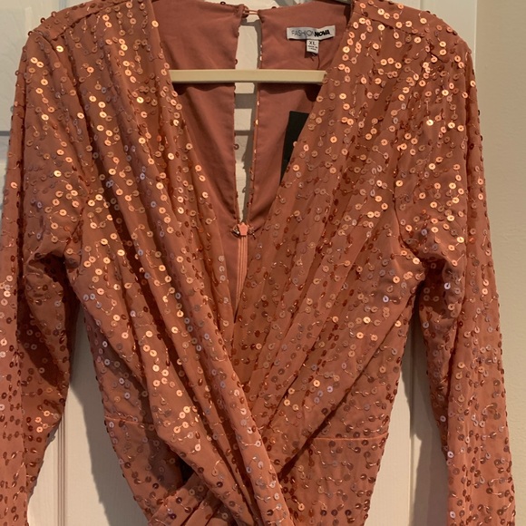 Long Sequins gown! Mauve/dark pink size XL - Picture 1 of 6